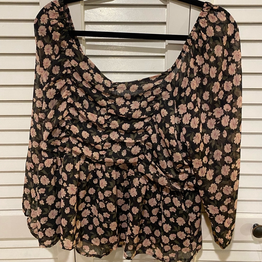 American eagle top